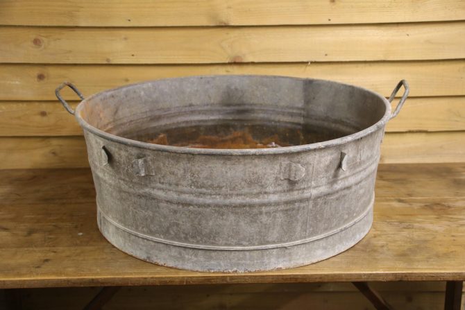 Shallow Round Tub #1