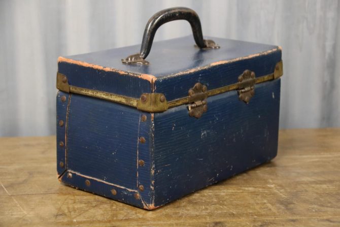 Small Blue Case #5 - Image 4