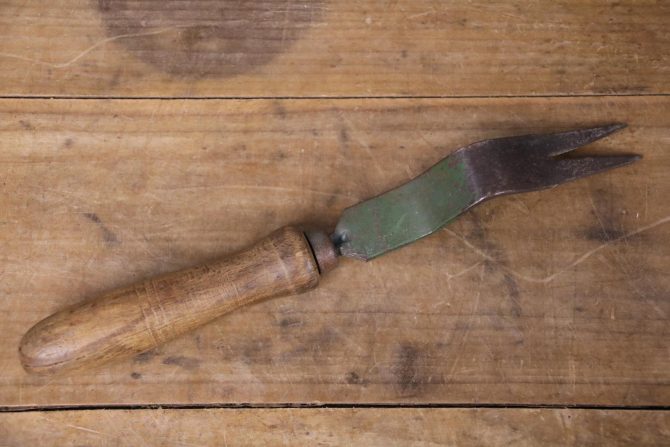 Vintage Daisy Puller #9 - Image 2