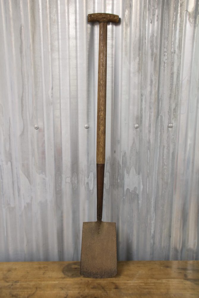 Vintage Spade #3 - Image 2